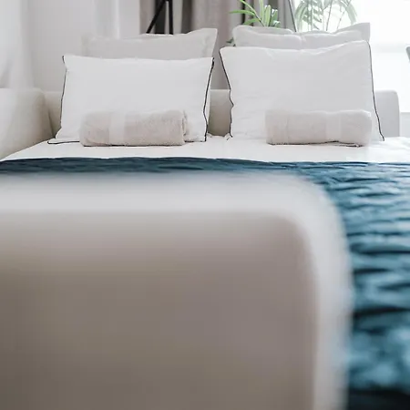 Roosevelt Riverside Apartmans