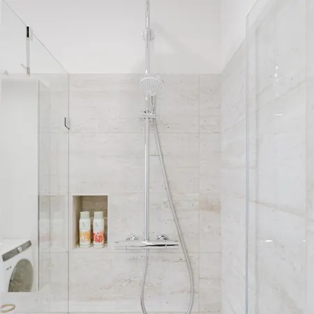 Roosevelt Riverside Apartmans شقة سيغيد