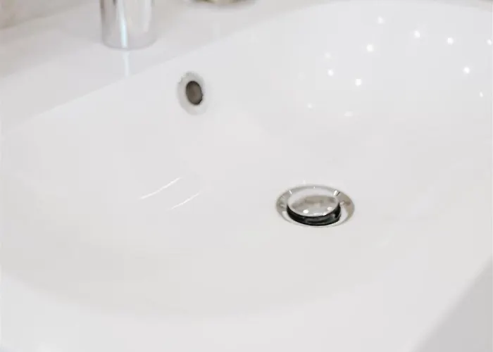 Roosevelt Riverside Apartmans Апартаменты