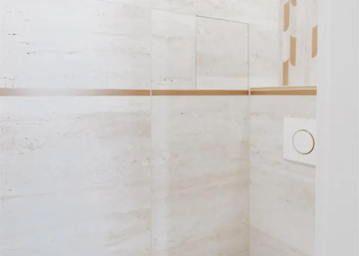 Апартаменты Roosevelt Riverside Apartmans