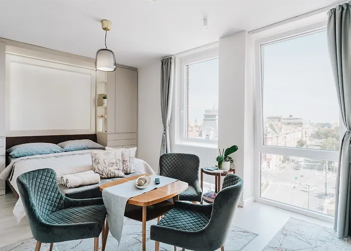 Roosevelt Riverside Apartmans Апартаменты