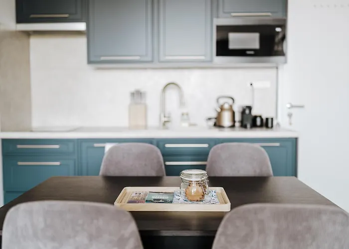 Roosevelt Riverside Apartmans *